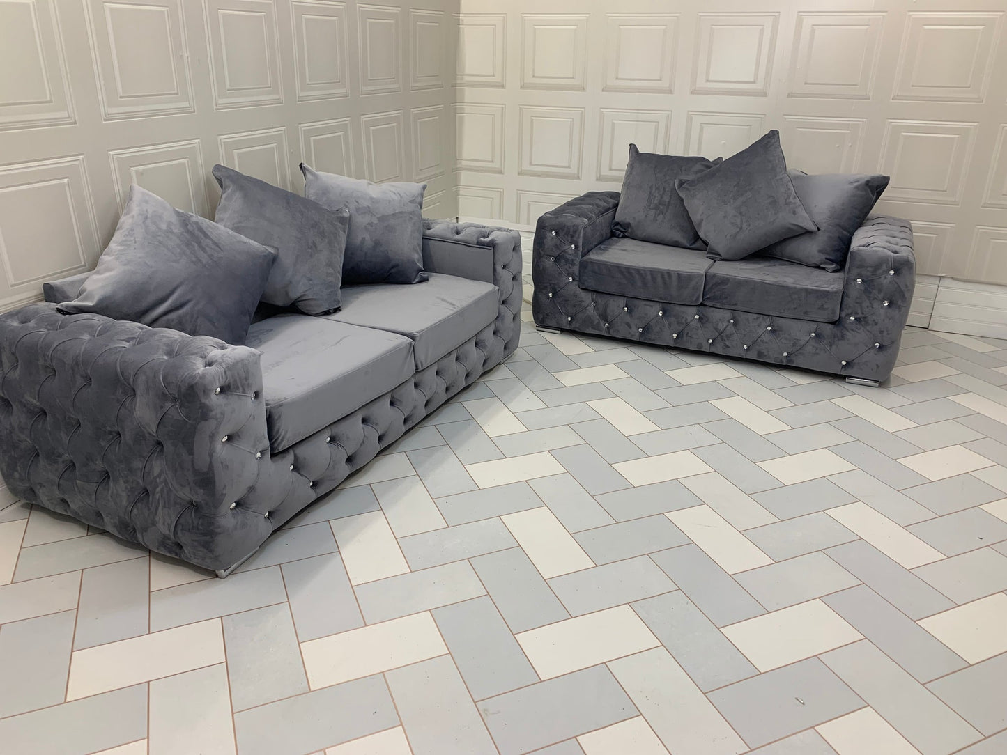 Ashton Chesterfield Sofa Grey Plush Velvet Fabric Luxury Style 3+2 SEATER FOR LIVING ROOM
